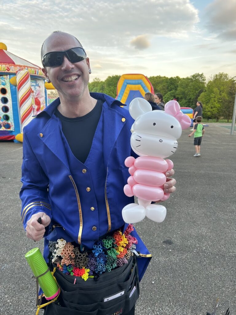 hire a balloon artist for parties