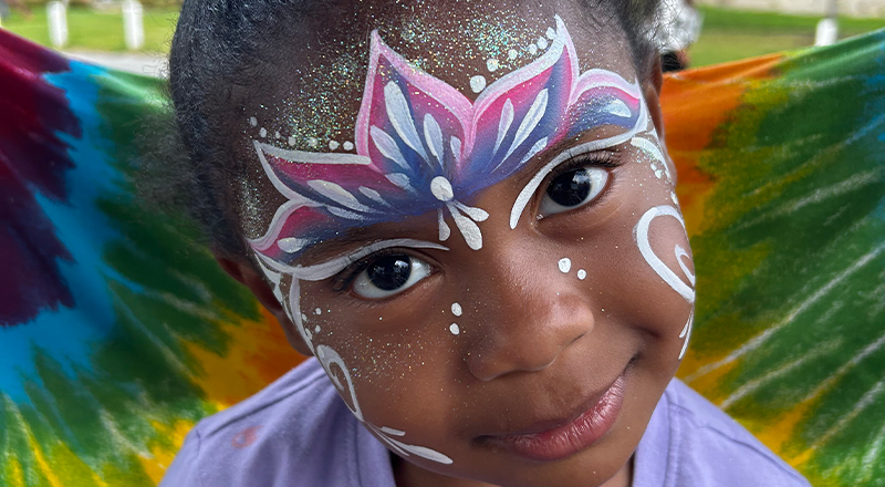 Art, Glam, Creative Play and Décor